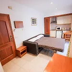 Apartamentos Royal